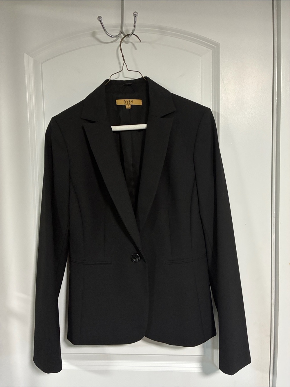 Alex Marie Black Single-Button Tailored Blazer